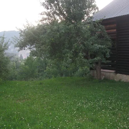 Bumerang Πανσιόν *